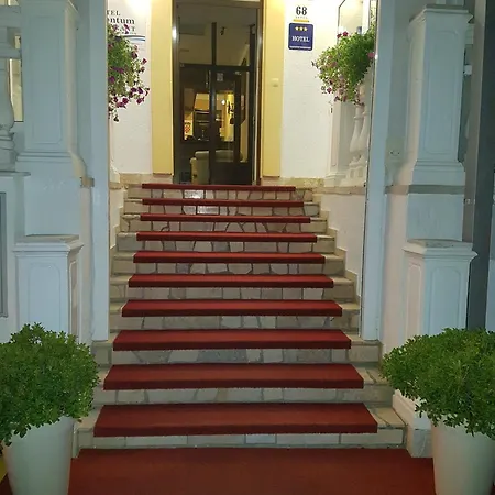 Argentum 3* فربنيك